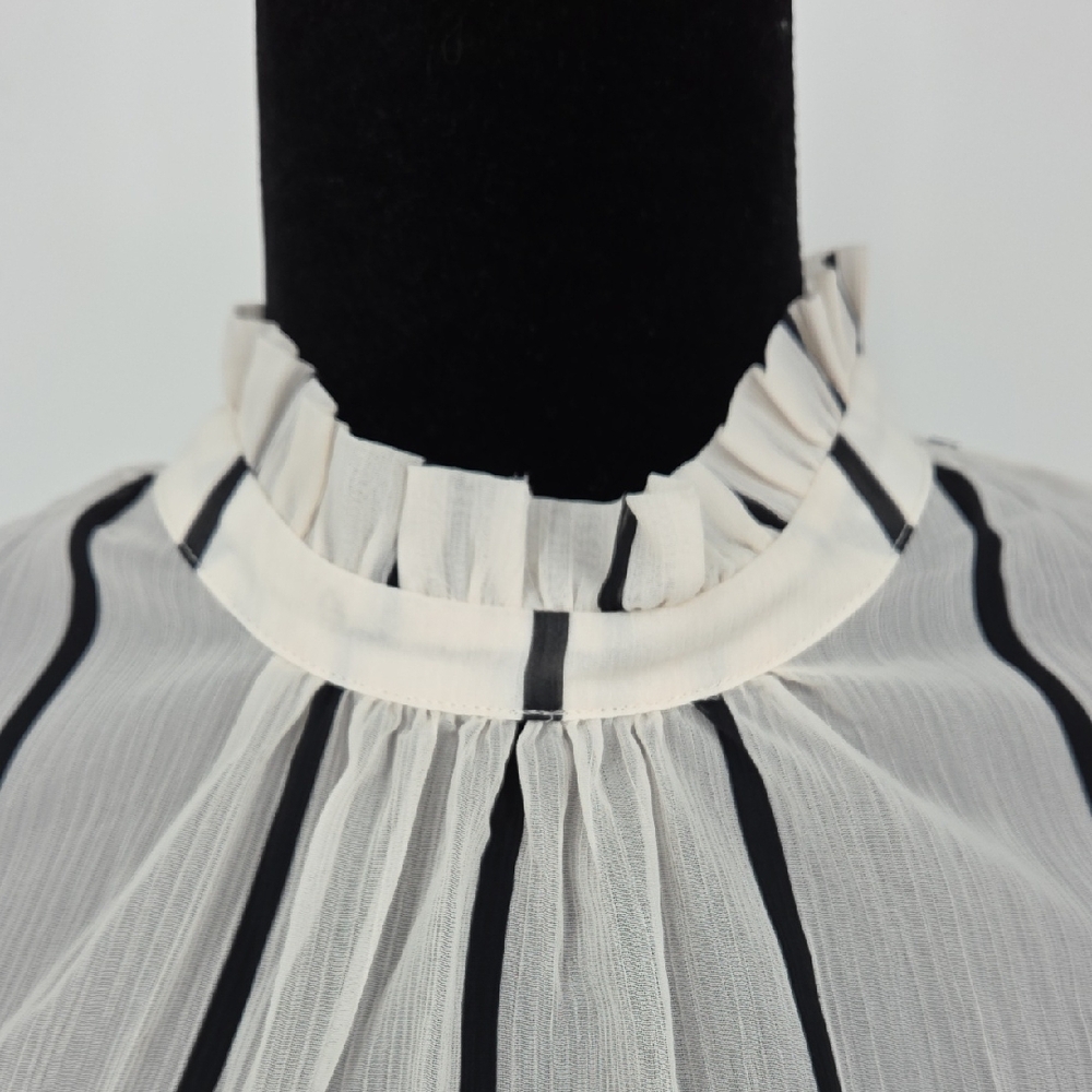 Who What Wear White Sleeveless Ruffle Mock Neck Striped Cami - Picture 3 of 15